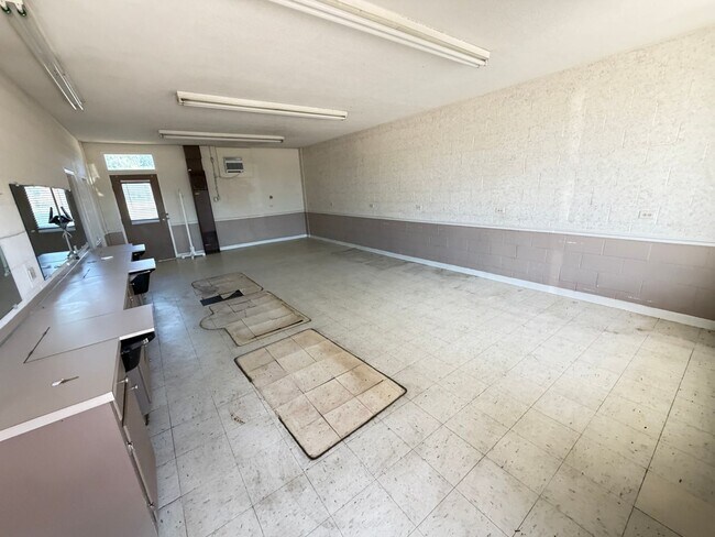 Foto del edificio - 132 S Salisbury Ave