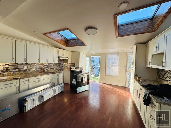 Building Photo - 289A Cooper St