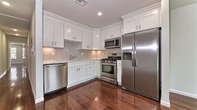 Foto del edificio - 91 Evergreen St