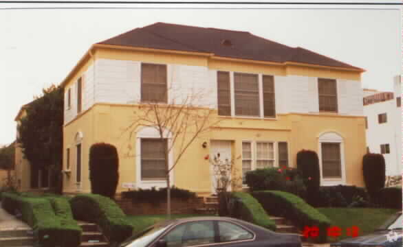 Foto del edificio - 140 S Reeves Dr