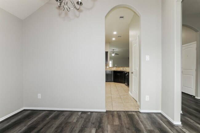 Foto del edificio - 10 Maple Mill Ct