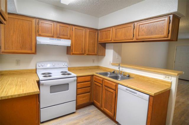 Foto del edificio - 9451 Olde Village Ct