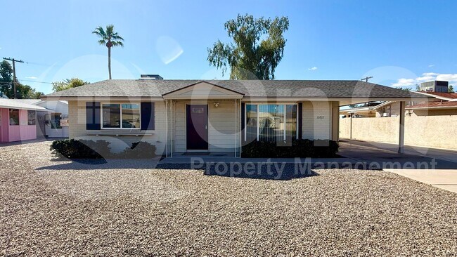 Foto del edificio - 10807 W Oakmont Dr