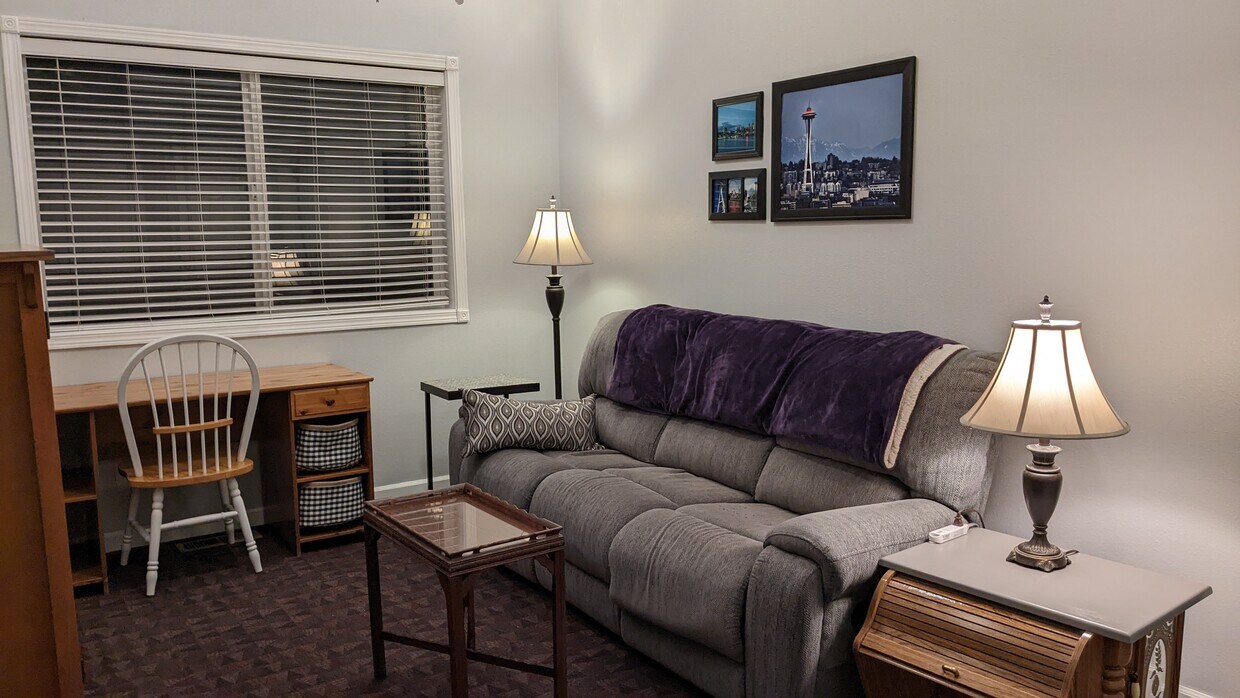 Furnished Living Room with Desk - 308 17th Avenue Ct