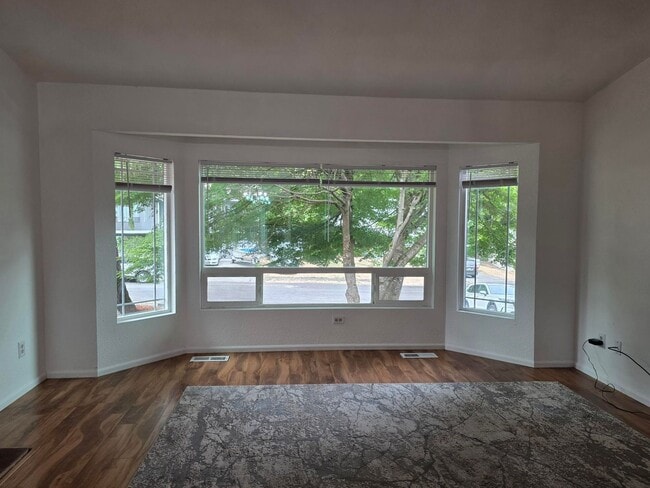 Building Photo - 8216 Winchester Ct NW