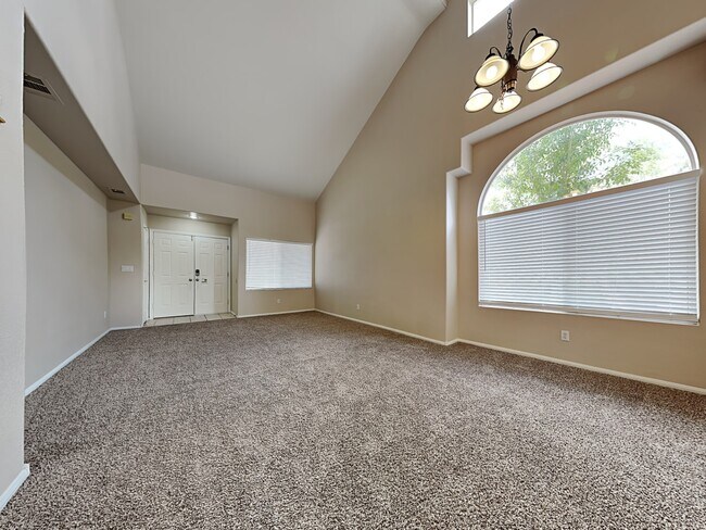 Foto del edificio - 10170 Splendor Ridge Ave