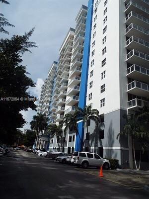 Foto del edificio - 5077 NW 7th St