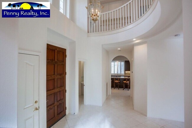 Foto del edificio - Stunning 4 Bedroom 3.5 Bath Home in the Co...