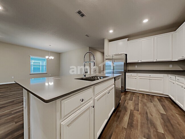 Foto del edificio - 282 Stone Arbor Ln