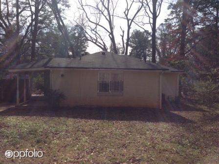 Building Photo - 2526 Brentwood Rd