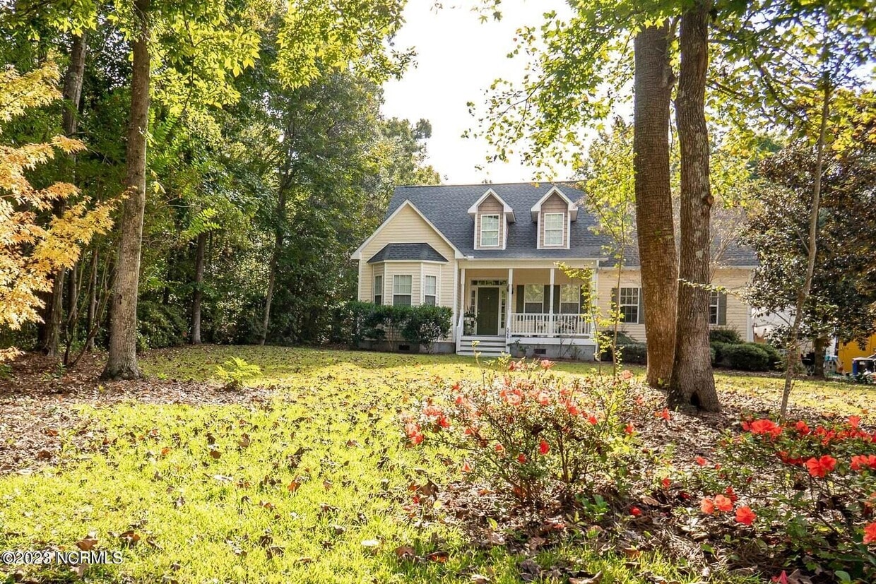 524 Pinehurst Cir, Hampstead, NC 28443 House Rental in Hampstead, NC