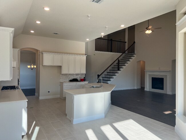 Building Photo - 521 Twilight Dr