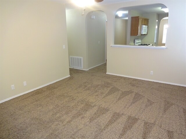 Building Photo - 224 Tolcarne Dr