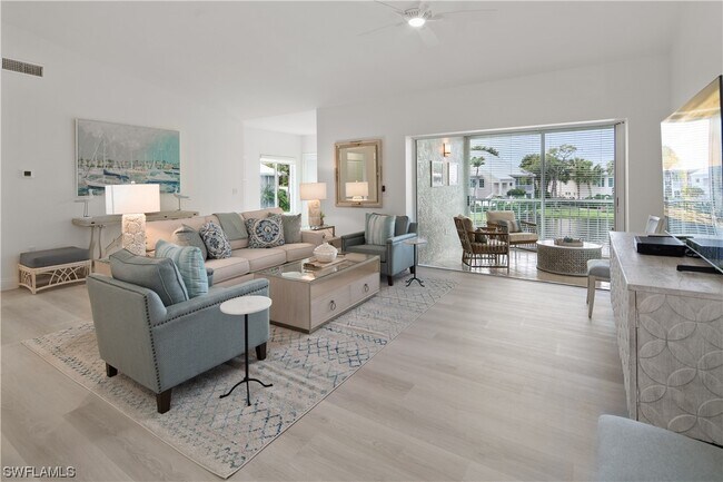 Foto del edificio - 784 Willowbrook Dr