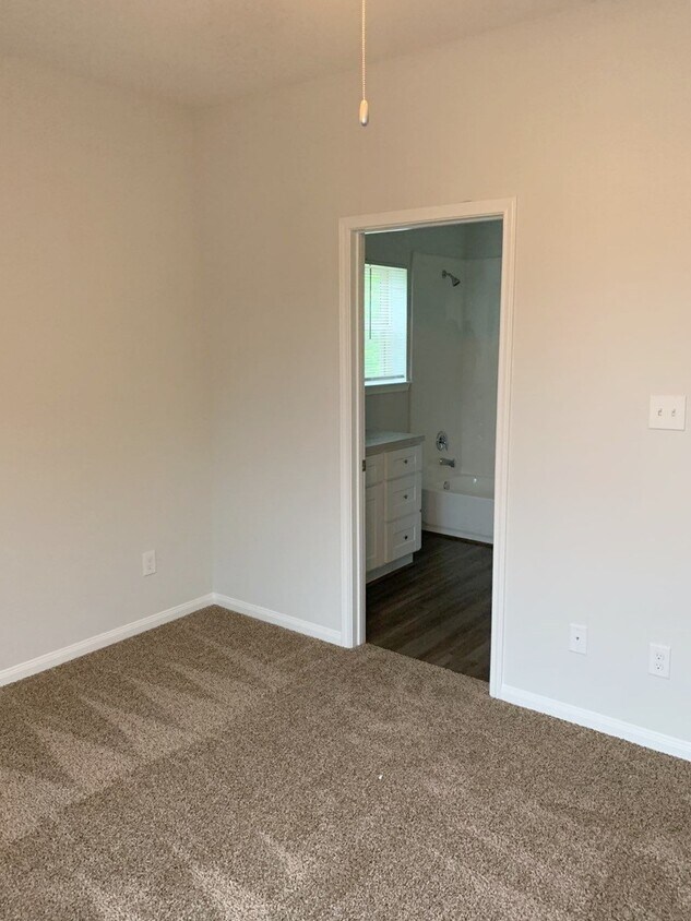 Foto principal - 7522 E Maxroy St
