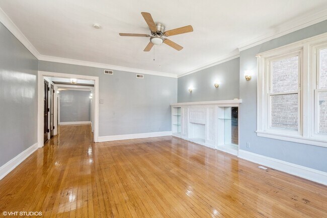 Foto del edificio - 6444 N Washtenaw Ave