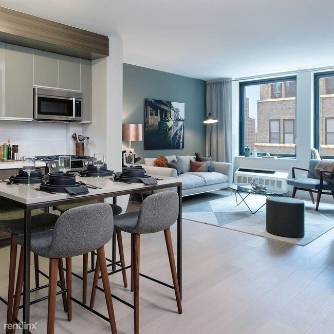 Building Photo - 1 br, 1 bath House - 221-221 West 29th St