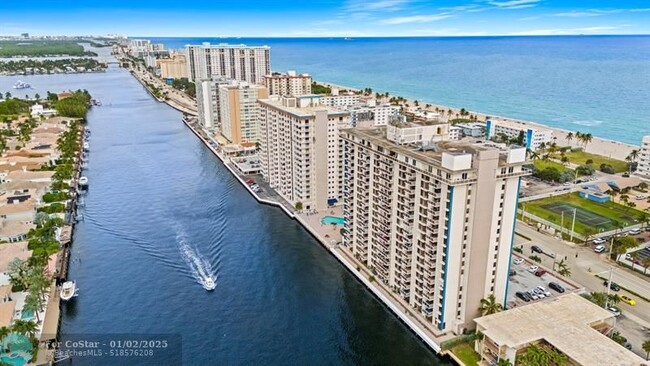 Foto del edificio - 1600 S Ocean Dr