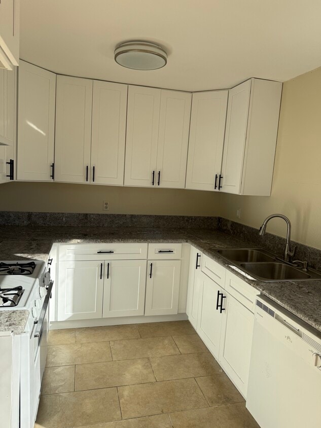 New Kitchen - 8900 Foothill Blvd