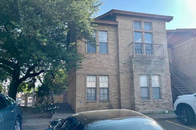 Foto del edificio - 1750 Tiara Trl