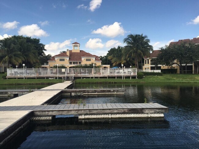 Foto del edificio - 2331 NW 33rd St