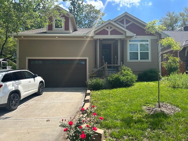 Front of House - 5837 Rockhill Rd