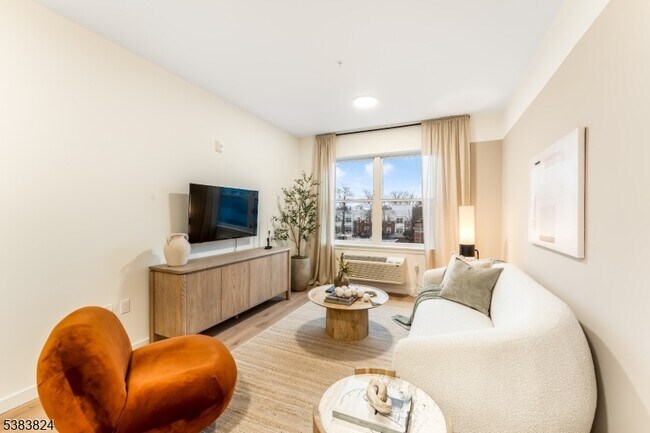 Foto del edificio - 431 Dr Martin Luther King Jr Blvd