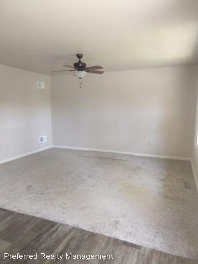 Building Photo - 4 br, 2 bath House - 242 Market Street