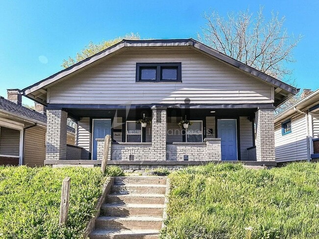 Photo - 3622 E New York St Townhome