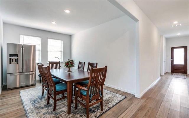 Foto del edificio - 8424 Gray Squirrel Ln.