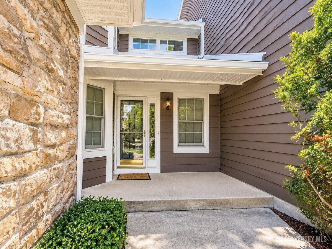 Foto del edificio - 51 Briarwood Ct