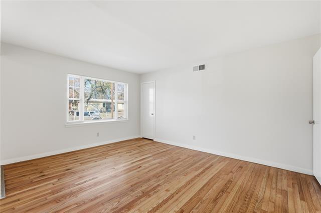 Foto del edificio - 10830 Cotillion Dr