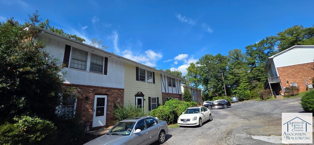 Foto principal - 1055 Rives Rd