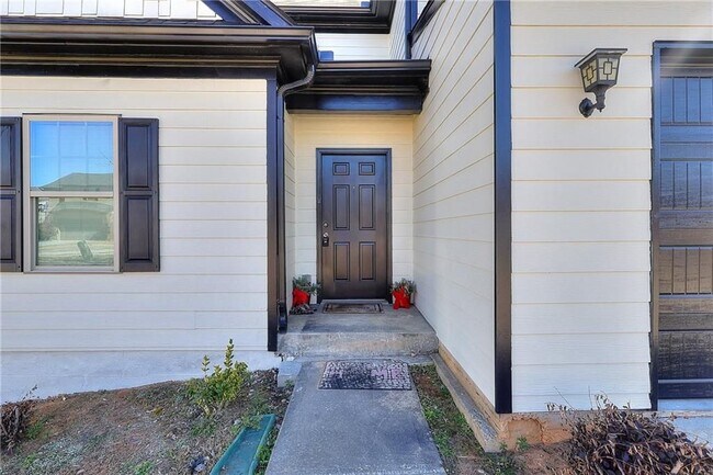 Foto del edificio - 1230 Dianne Dr