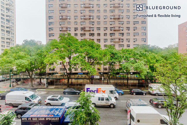 Foto del edificio - 600 Columbus Ave