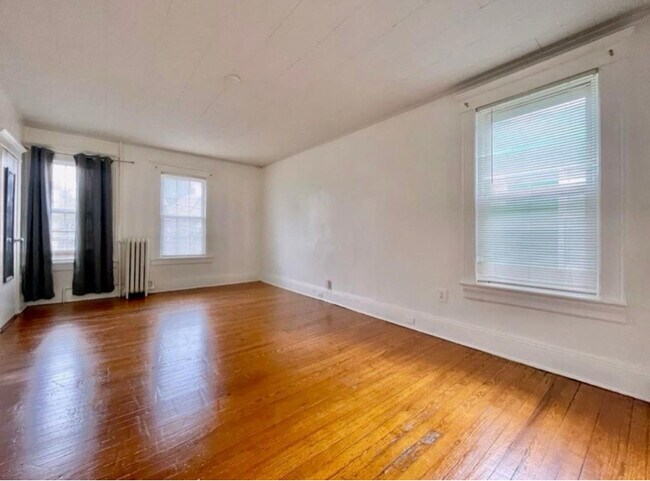 Foto del edificio - 163 Glenwood Ave