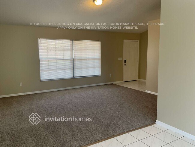 Foto del edificio - 4750 Byron St