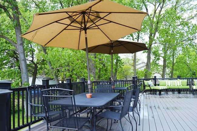 Building Photo - Reserves at 1150 / Parma