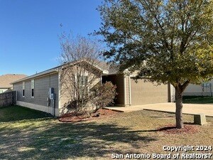 Building Photo - 1422 Dove Bend