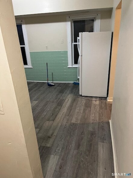 Building Photo - 800 Hallett St