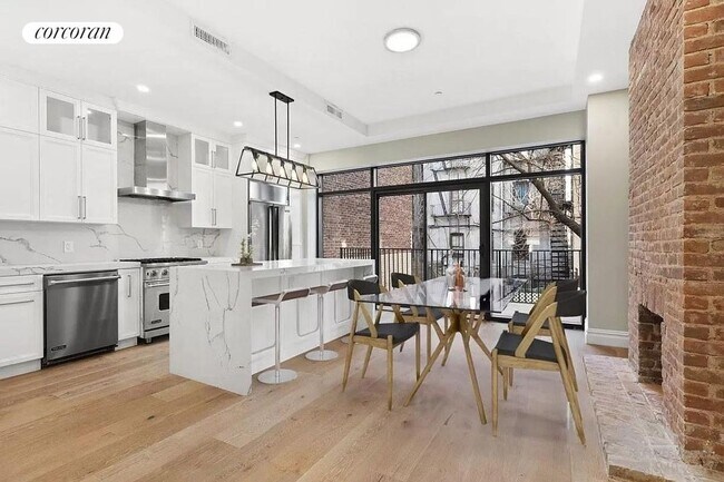 Foto del edificio - 14 E 21st St