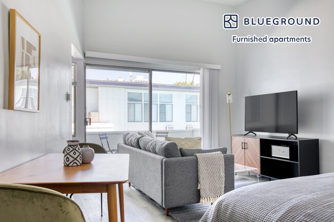 Foto del edificio - 1253 Havenhurst Dr