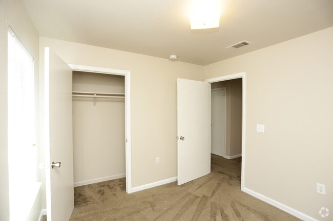 Interior Photo - Scotlandville Homes