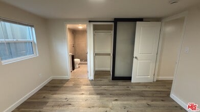 Building Photo - 385 Redondo Ave