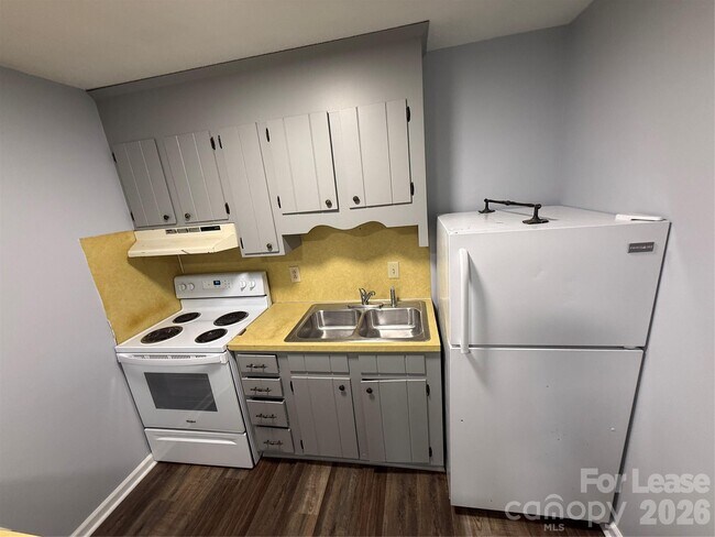 Foto del edificio - 435 3rd Ave Dr SE