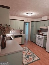 Building Photo - 4400 Winding Creek Dr