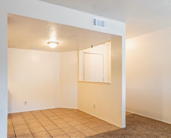 Building Photo - 3532 Tyson Pl NE