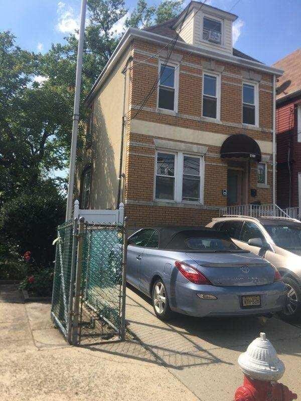 frente de tu hogar - 5109 Fairview Terrace