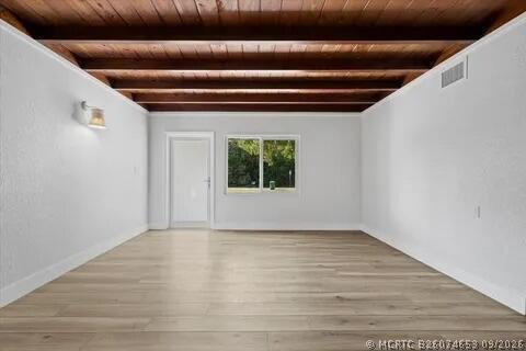 Building Photo - 4610 Sunset Blvd