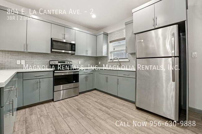 Foto del edificio - 804 E la Cantera Ave